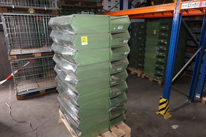 45 x Schäfer Kästen